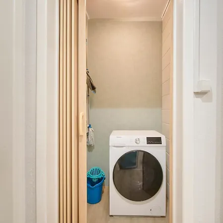 Premium Steps From Avenida Da Liberdade * Лісабон