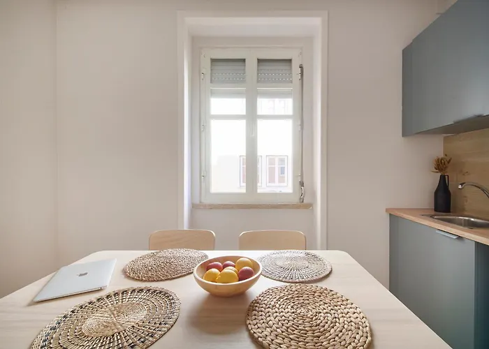 Premium Steps From Avenida Da Liberdade * Lizbona